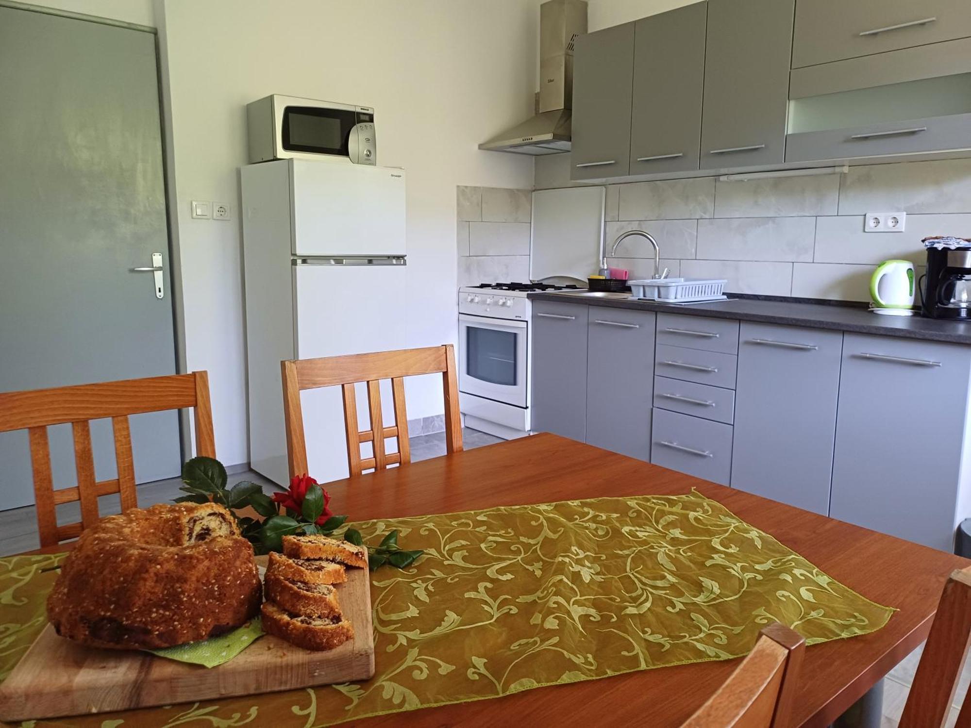 Apartma Ginga Osilnica Bagian luar foto